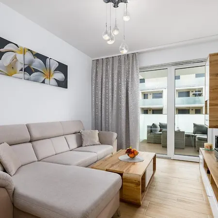 Apartment Platinium With Parking Rewal