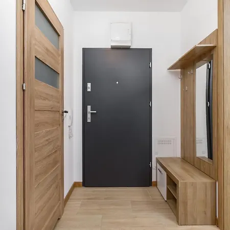 Apartment Platinium With Parking Rewal